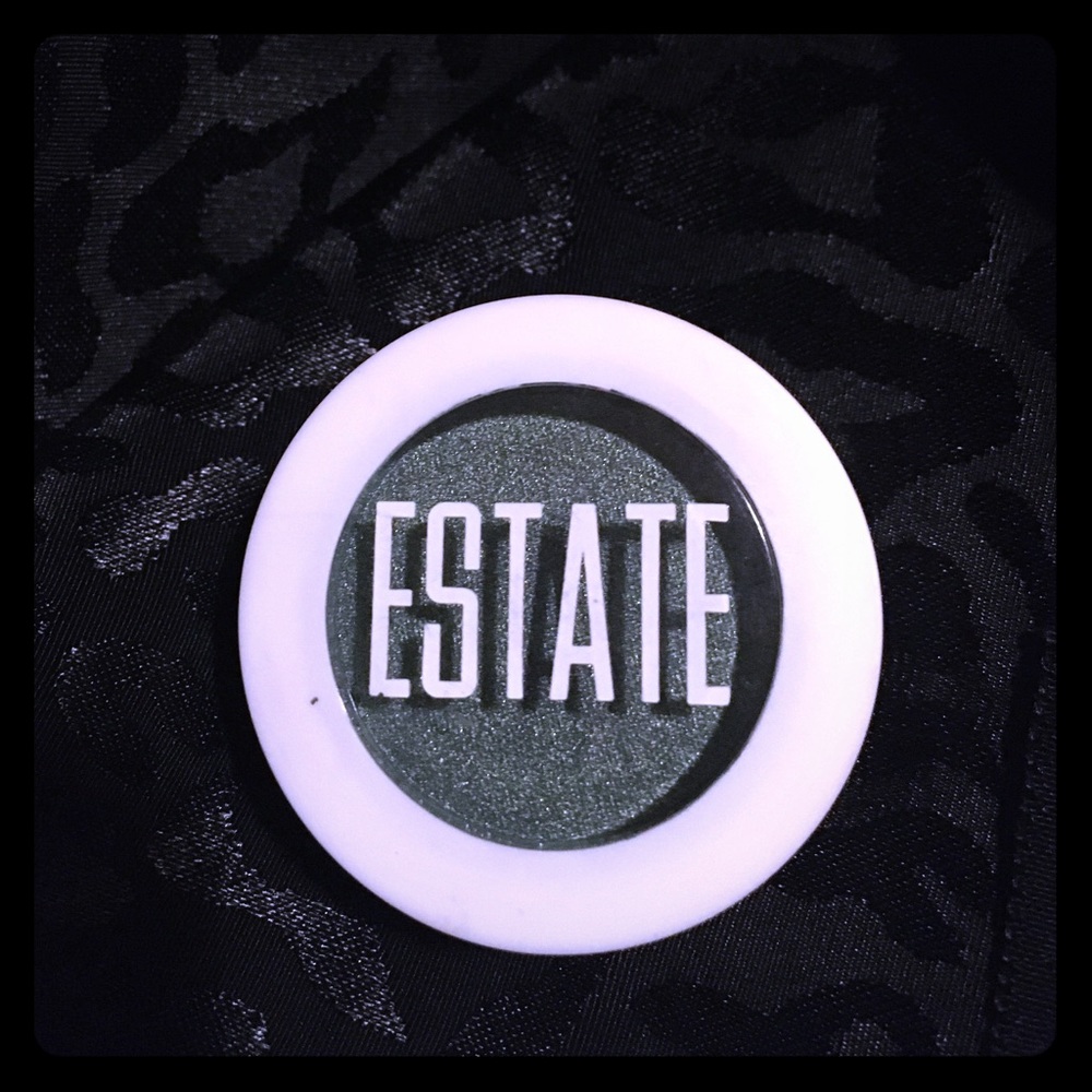 Estate cosmetics eye shadow in schmoney